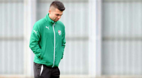 Emre Taşdemir takıma döndü