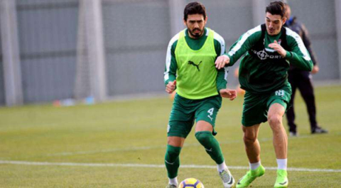 Bursaspor'da Kasımpaşa hazırlıkları moralsiz başladı