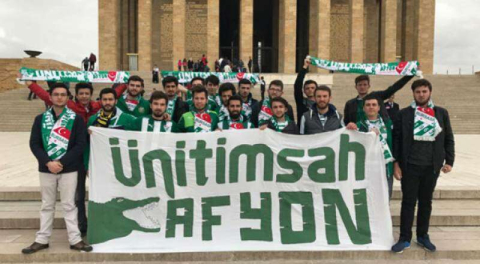 Gençler 'Ata'nın huzurunda