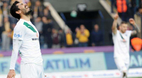 Bursaspor'a Topçu da derman olamadı