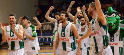Potanın Timsahları rakip tanımıyor!