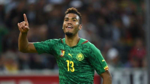 Le Guen, Schalke'den Moting'i istiyor