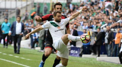 Erdem Özgenç Kardeş'e gitti