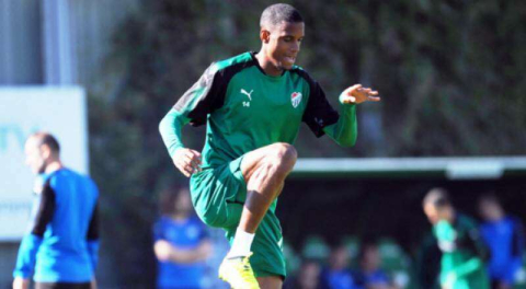 Bursaspor'da radikal hamle! Kimlerle yollar ayrılacak?