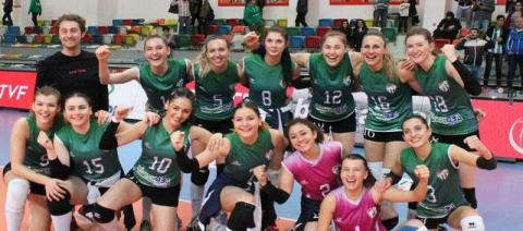 Bursaspor Yüksekoba zirve yürüyüşünü sürdürdü