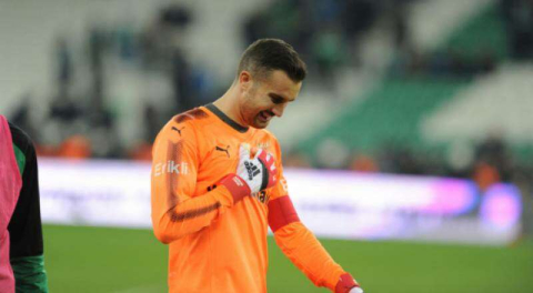 Ayakta alkışlandı 