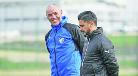 Le Guen'e konuşma yasağı