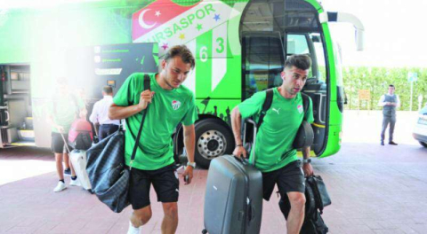 Kamp gençlerle başladı