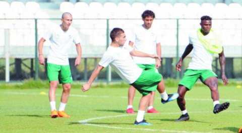 Yan top ve gol vuruşu