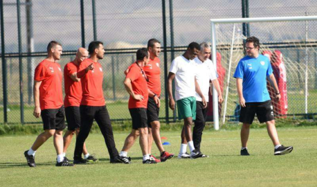 Siftah yaptı