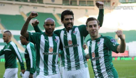 İsmail Konuk'a red