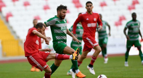 Bursaspor'a bir şok da Tunay'dan