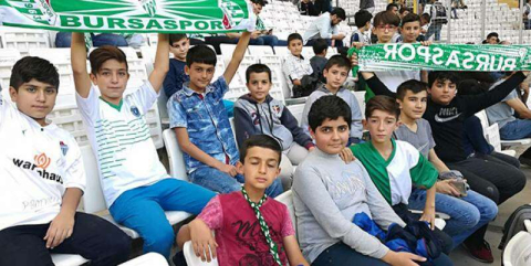 Büyükorhan'lı öğrencilerin galibiyet coşkusu