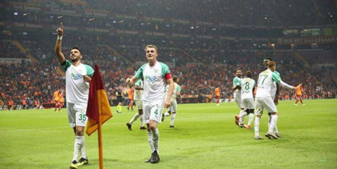 Topla oynamak yaramıyor