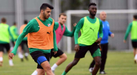 Bursaspor'un kamp programı yine değişti!