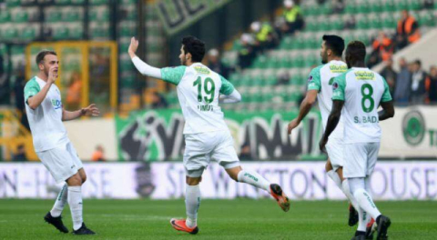 Umut Nayir ile Göztepe'nin diyaloğu rekabete renk kattı