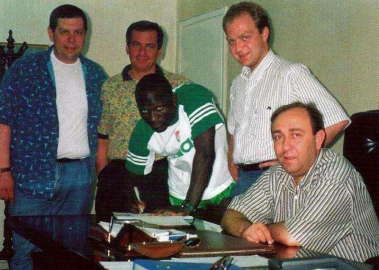 Bursaspor Musisi'yi unutmadı!