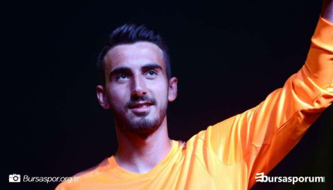 Formasını Okan giydirdi 