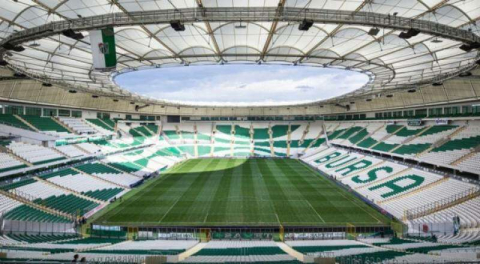 Timsah Arena'da koltuklar kırılıyor!