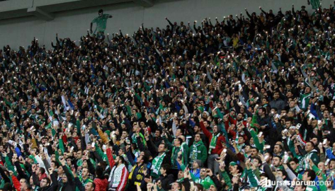 Tribünde 5.sıradayız