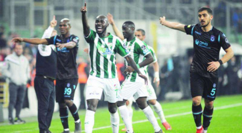 Lima iğneyle tamamladı