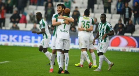 Timsah, Kasımpaşa'da galibiyeti unuttu