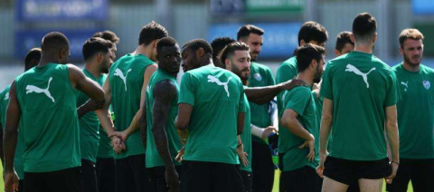 Bursaspor ara vermedi