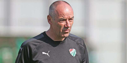 Paul Le Guen geri adım atmıyor