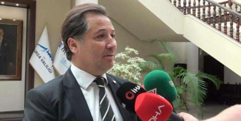 Mestan, merakla beklenen sorunun cevabını verdi