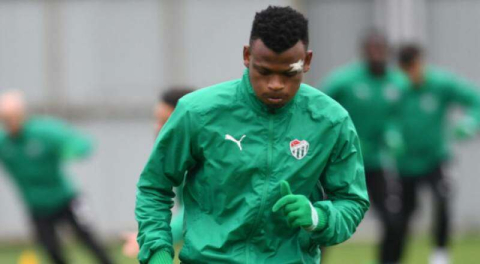 Shehu yardım turnuvasında