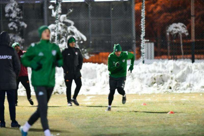 Gözler Seleznov'da