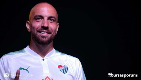 Survivor Sercan tribünde