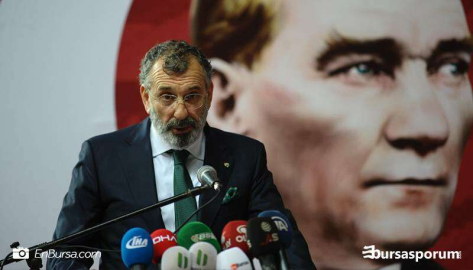 İlk aday Akdemir