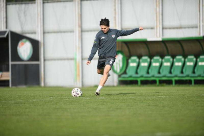 Bursaspor'da profesyonel oldular
