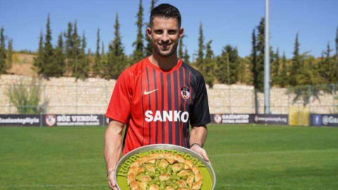 Bursaspor Kevin Mirallas'la da anlaşmak üzere