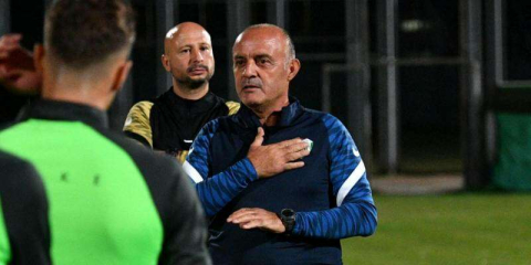 Bizati kararsız! Kimi seçecek?