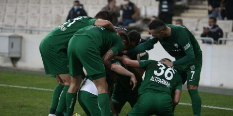 Haftanın 11'ine Bursaspor'dan 4 isim! 