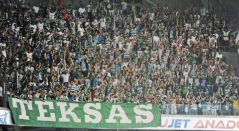 Şölen havasında...