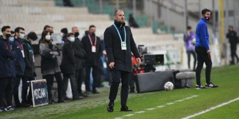 Mustafa Er geliyor mu ?