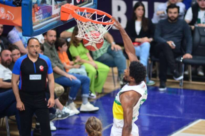 Potanın Timsahlarından rüya sezona yakışır kapanış.. Şimdi playofflar zamanı!
