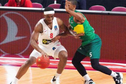 Şanssız bir akşam, nazar boncuğu